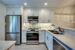 16541 Bayleaf Ln, Fort Myers, FL 33908 - Photo 4