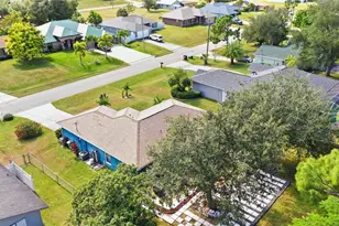 2207 NE 28th St, Cape Coral, FL 33909 - Photo 36