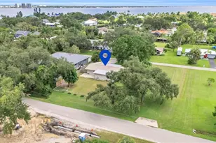 55 Aqua Ln, North Fort Myers, FL 33903 - Photo 2