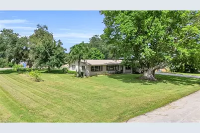 55 Aqua Ln, North Fort Myers, FL 33903 - Photo 6