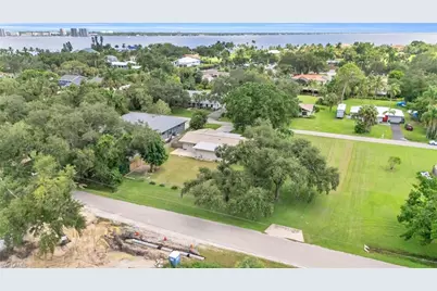 55 Aqua Ln, North Fort Myers, FL 33903 - Photo 34