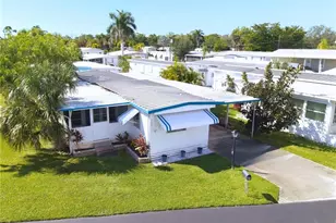 123 Cedar Ln, Naples, FL 34114 - Photo 2