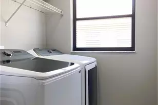 6645 Huntington Lakes Cir, Naples, FL 34119 - Photo 20