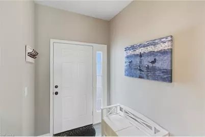 8461 Village Edge Cir #2, Fort Myers, FL 33919 - Photo 4