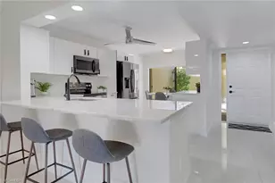 15450 Cedarwood Ln, Naples, FL 34110 - Photo 4