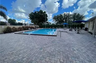 5323 Summerlin Rd, Fort Myers, FL 33919 - Photo 18