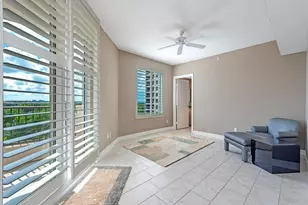 7575 Pelican Bay Blvd, Naples, FL 34108 - Photo 16