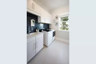 8762 Driftwood Dr, Naples, FL 34114 - Photo 20