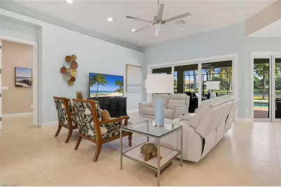 6097 Dogleg Dr, Naples, FL 34113 - Photo 4