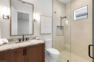 16647 Isola Bella Ln, Naples, FL 34110 - Photo 26