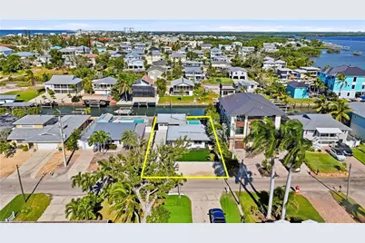 239 Curlew St, Fort Myers Beach, FL 33931 - Photo 40