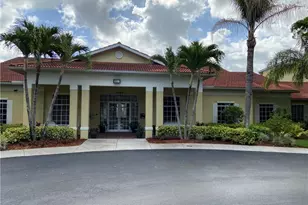 8274 Key Royal Cir, Naples, FL 34119 - Photo 14