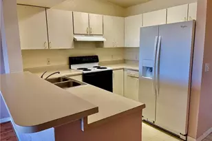 8274 Key Royal Cir, Naples, FL 34119 - Photo 4