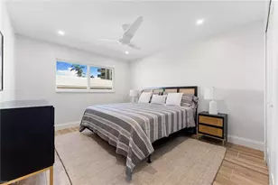 2100 Gulf Shore Blvd N, Naples, FL 34102 - Photo 28