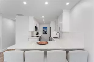 2100 Gulf Shore Blvd N, Naples, FL 34102 - Photo 12