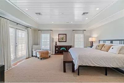 645 Broad Ave S, Naples, FL 34102 - Photo 26