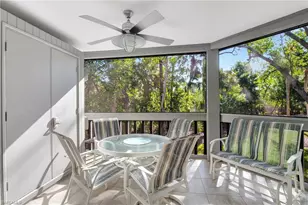 616 Wiggins Bay Dr, Naples, FL 34110 - Photo 4