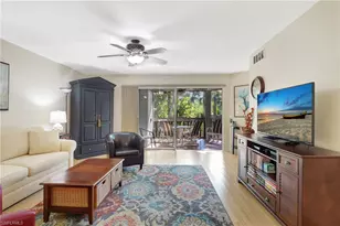 616 Wiggins Bay Dr, Naples, FL 34110 - Photo 2