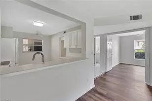 729 Landover Ct, Naples, FL 34104 - Photo 8