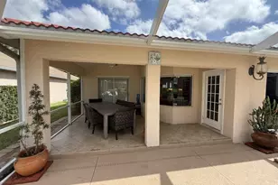 2276 Heritage Greens Dr, Naples, FL 34119 - Photo 14