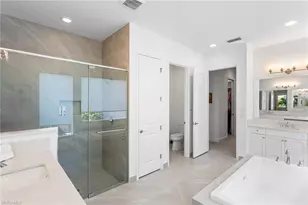 11813 Drake Ln, Naples, FL 34120 - Photo 20