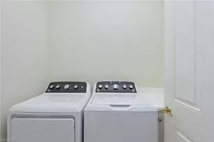 9224 Campanile Cir, Naples, FL 34114 - Photo 22