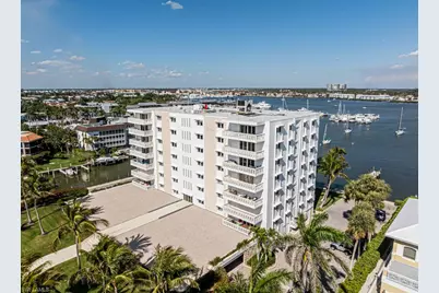 1325 7th St S #6A, Naples, FL 34102 - Photo 1