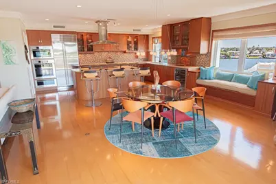 1325 7th St S #6A, Naples, FL 34102 - Photo 4