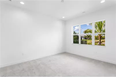 12438 Dahlia Ct, Naples, FL 34120 - Photo 14