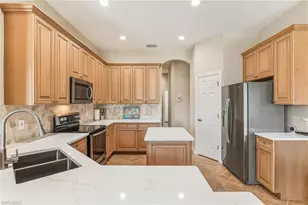 26459 Doverstone St, Bonita Springs, FL 34135 - Photo 10