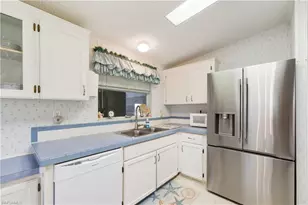 234 Riverwood Rd, Naples, FL 34114 - Photo 16