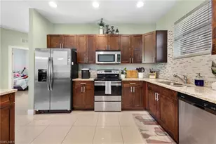 2754 22nd Ave NE, Naples, FL 34120 - Photo 12