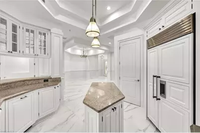 699 Fairway Ter, Naples, FL 34103 - Photo 12