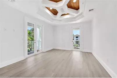 699 Fairway Ter, Naples, FL 34103 - Photo 26