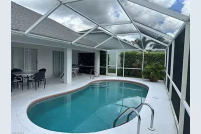 740 Lambton Ln, Naples, FL 34104 - Photo 4