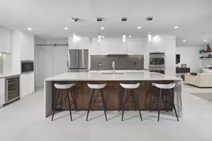 7661 Ponte Verde Way, Naples, FL 34109 - Photo 8