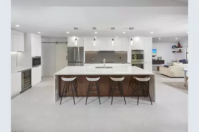 7661 Ponte Verde Way, Naples, FL 34109 - Photo 4