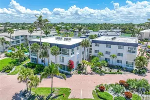 1930 Gulf Shore Blvd N, Naples, FL 34102 - Photo 22