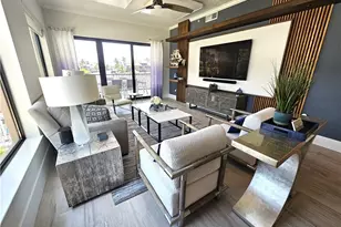 10620 Gulf Shore Dr, Naples, FL 34108 - Photo 2