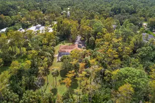 5311 Hickory Wood Dr, Naples, FL 34119 - Photo 2