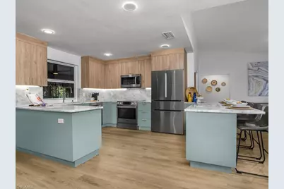 5311 Hickory Wood Dr, Naples, FL 34119 - Photo 4