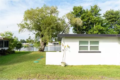 1313 Thompson St, North Fort Myers, FL 33903 - Photo 26