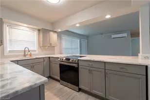 1313 Thompson St, North Fort Myers, FL 33903 - Photo 8