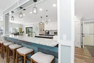 17550 Canal Cove Ct, Fort Myers Beach, FL 33931 - Photo 6