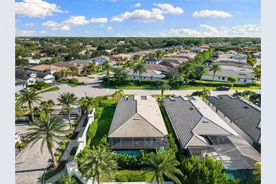 10137 Florence Cir, Naples, FL 34119 - Photo 40