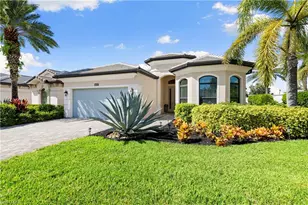 10137 Florence Cir, Naples, FL 34119 - Photo 2