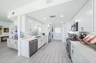 750 Waterford Dr, Naples, FL 34113 - Photo 4