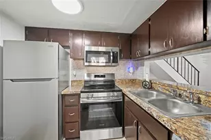 3371 Alouette Cir, Fort Myers, FL 33907 - Photo 8