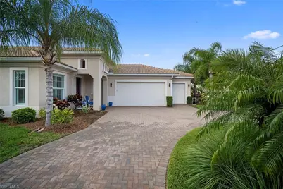 10335 Materita Dr, Fort Myers, FL 33913 - Photo 4