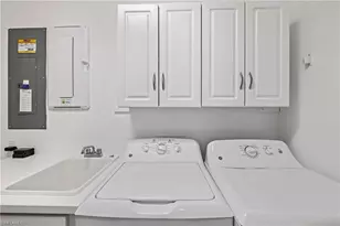 9374 Pocida Ct, Naples, FL 34119 - Photo 32